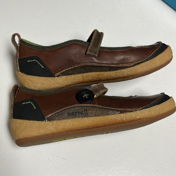 Merrell Paris Shoe J70280 Saddle Brown Mary Jane Comfort Leather Button  7-1/2 - Picture 6 of 10
